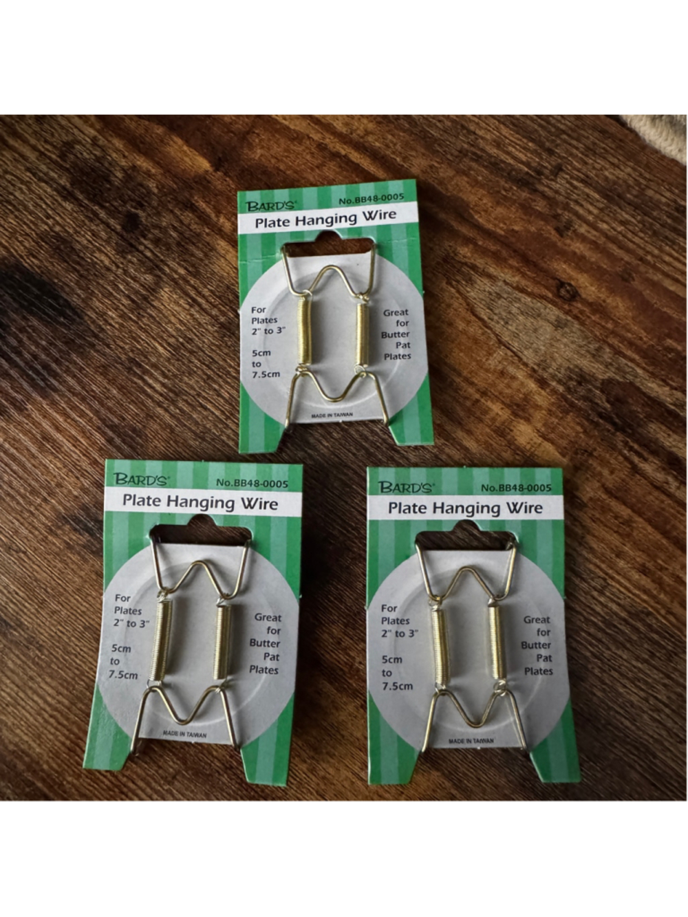 BARD’S Plate Hanging Wire • Set of 3 • Unopened